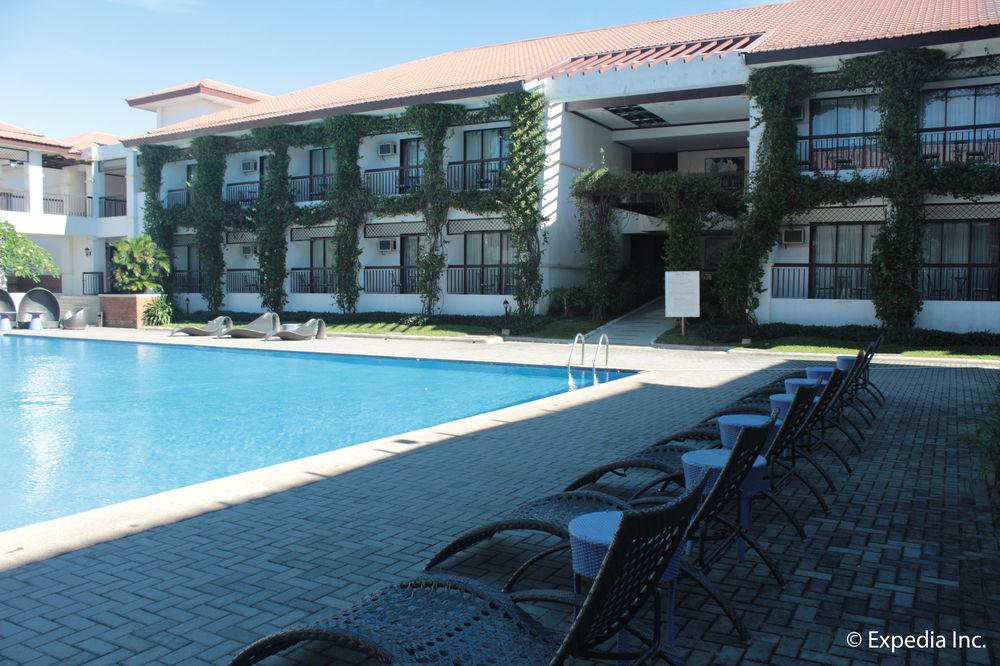 Ilocos Norte Hotel & Convention Center Лаоаг Экстерьер фото